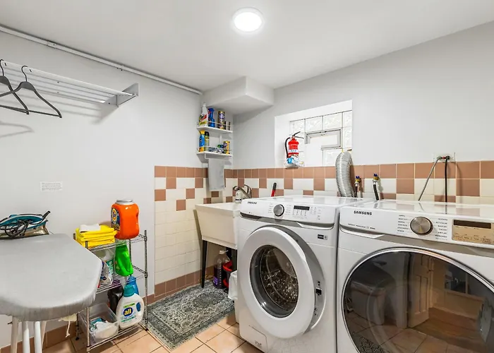 Cozy Garden 1bedroom In Il Apartment *